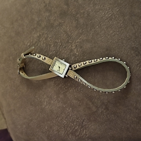 3/$30 Vintage TokyoBay Leather Studded Wrap Watch - Picture 3 of 7